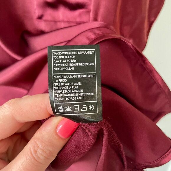 BB Dakota Women's Satin 2-Piece Lounge Set | Large - Picture 7 of 13